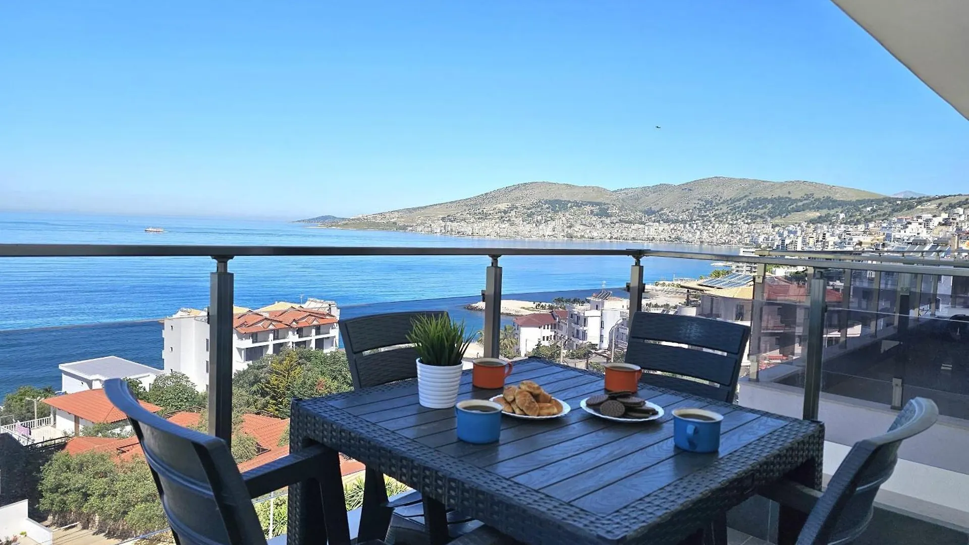Christine Sunny Corner Apartment Sarande 0*,
