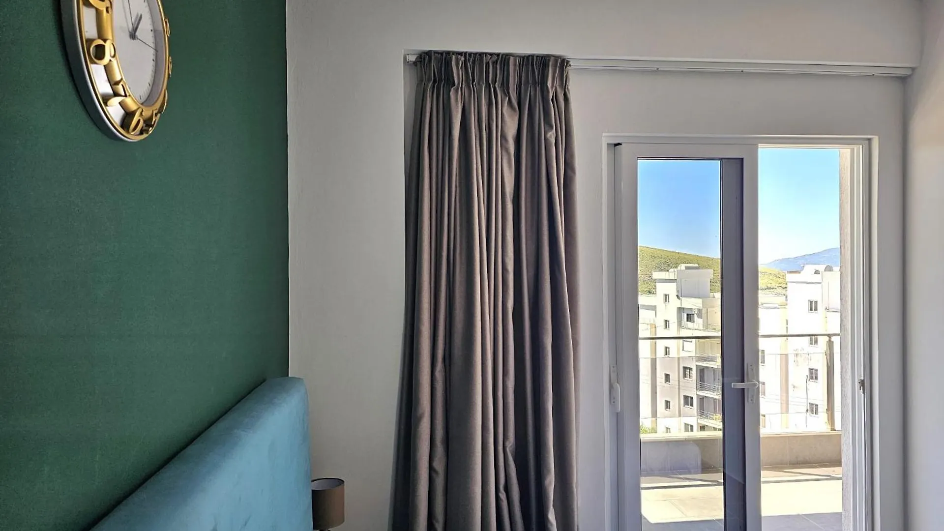 Christine Sunny Corner Apartment Sarande 0*,